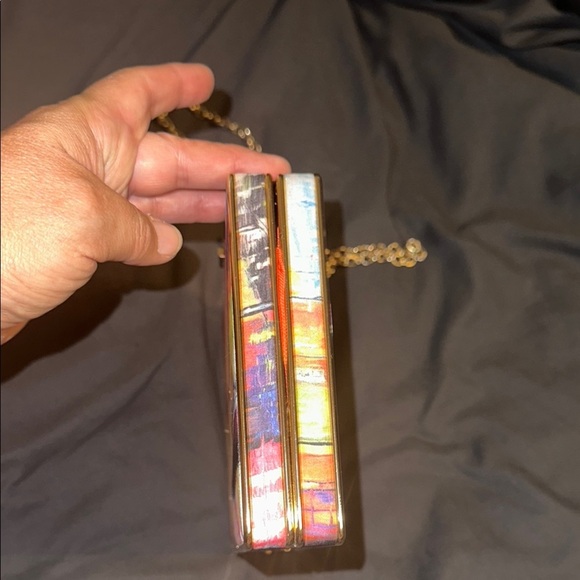 Sondra Roberts Colorful Artistic Abstract Women's Clutch Gold Chain Strap - Picture 6 of 11